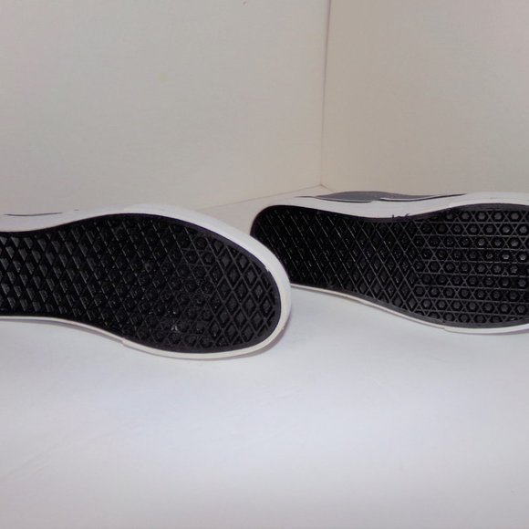 VANS MENS 7.0 WOMENS 8.5 GRAY AND WHITE SUPER NICE - Picture 7 of 7